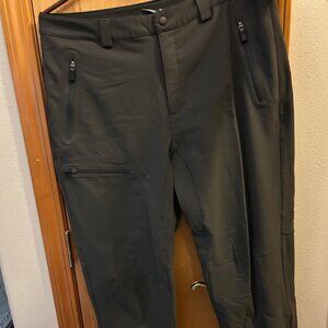 REI Men's 36W X 30L pants